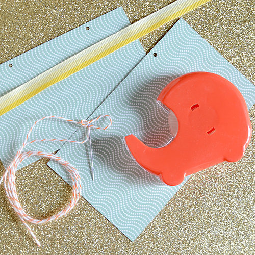 isly-hourglass-Christmas-ornament-tutorial-1-supplies