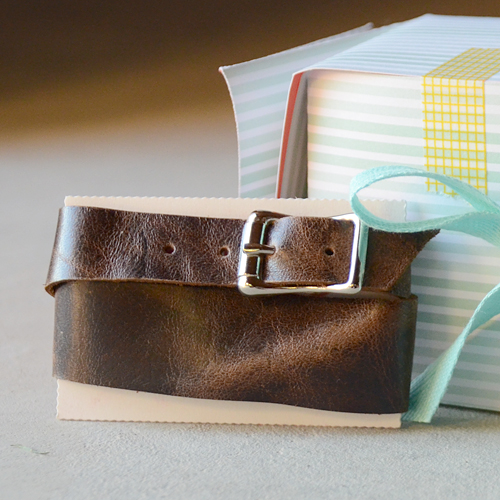 isly-fashion-leather-bracelet-tutorial-free-diy-1
