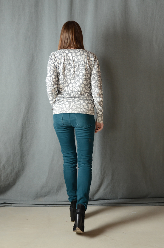 isly-thrifty-chic-fashion-mens-sweater-2