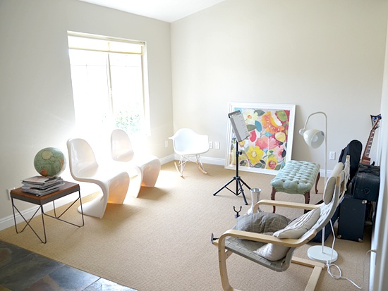 isly-zero-budget-project-living-room-music-room