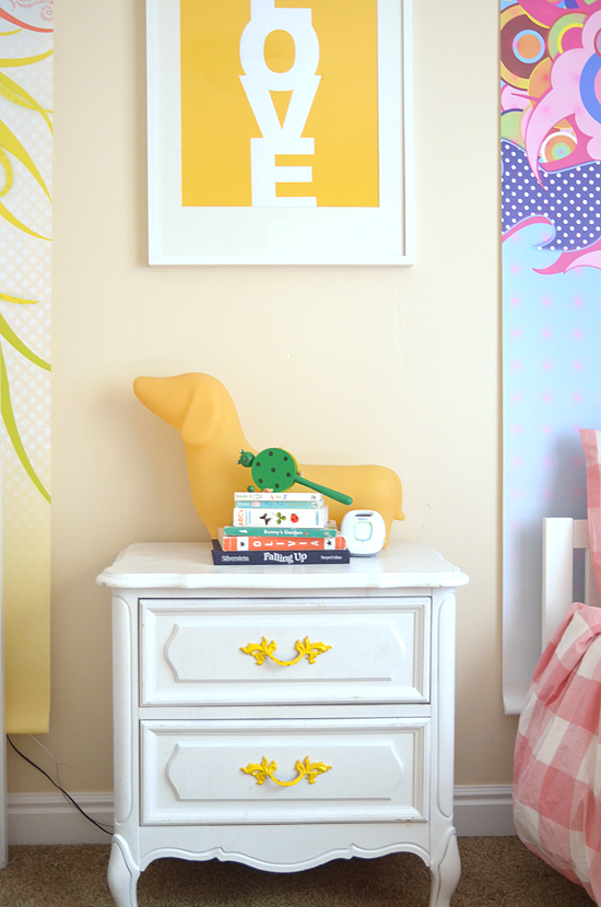 isly-zero-budget-project-penelope-and-felix-shared-room-4