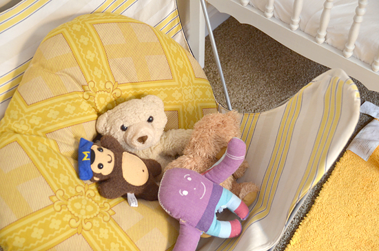 isly-zero-budget-project-penelope-and-felix-shared-room-8